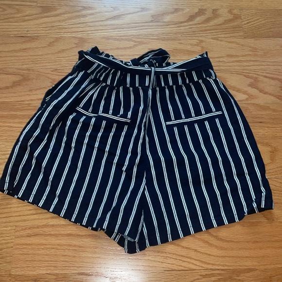 Striped Shorts - Picture 2 of 3